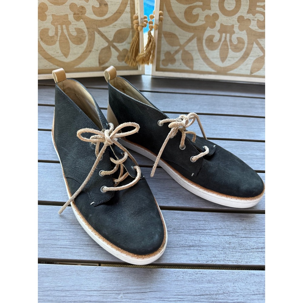 UGG Kallisto 10 black nubuck, leather high-top desert boots tan heel white laces